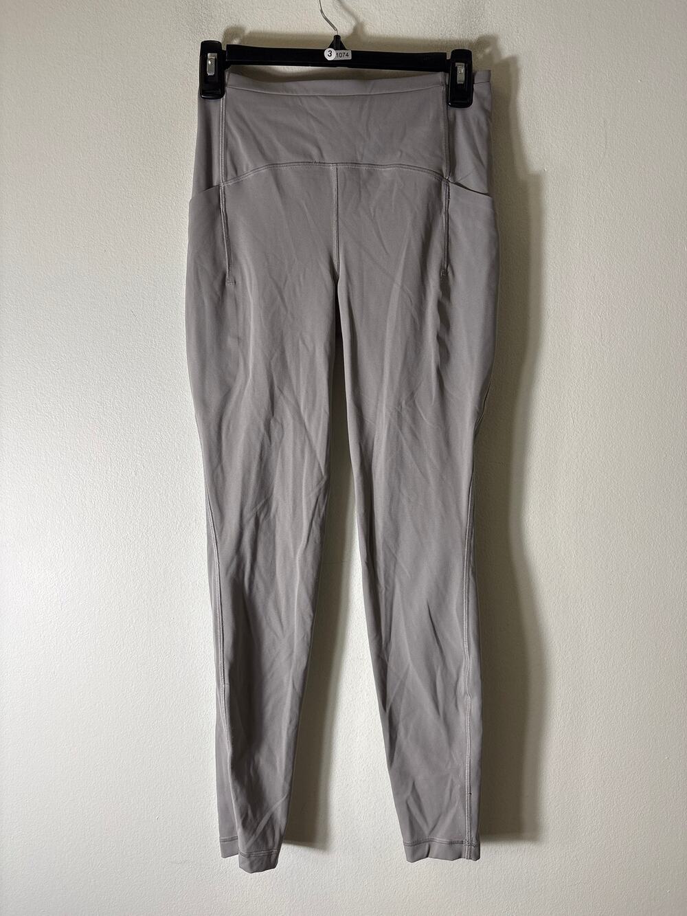 Lululemon Medium Gray Athletic Leggings Sz 6
